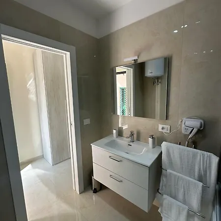 Marea 3* باري