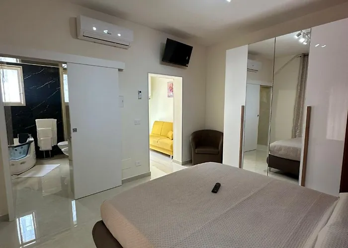 Marea Oda ve Kahvaltı 3*